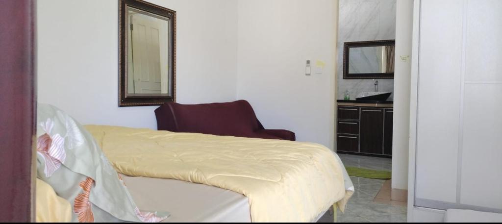Vila Sentul 4br plus 1br, private pool,mountain view, billiard, Home theater Karaoke, Ayunan besar, sepeda Rpm,BBQ, 08satu3 80satu6 4satu5satu